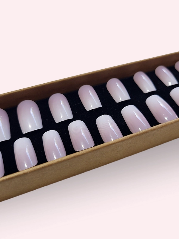Faux ongles press-on Brume Rosée