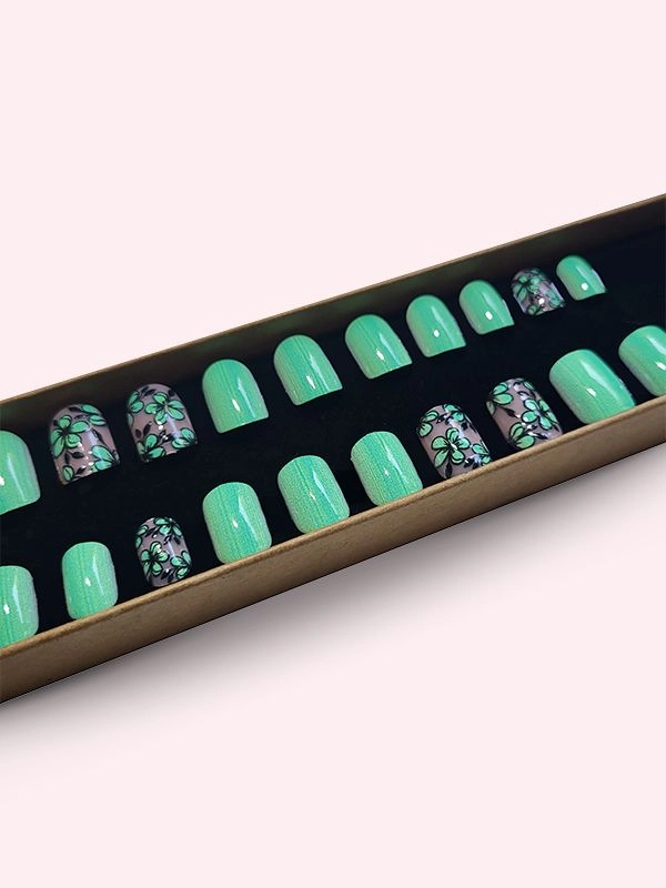 Faux ongles press-on Mint Flower Power