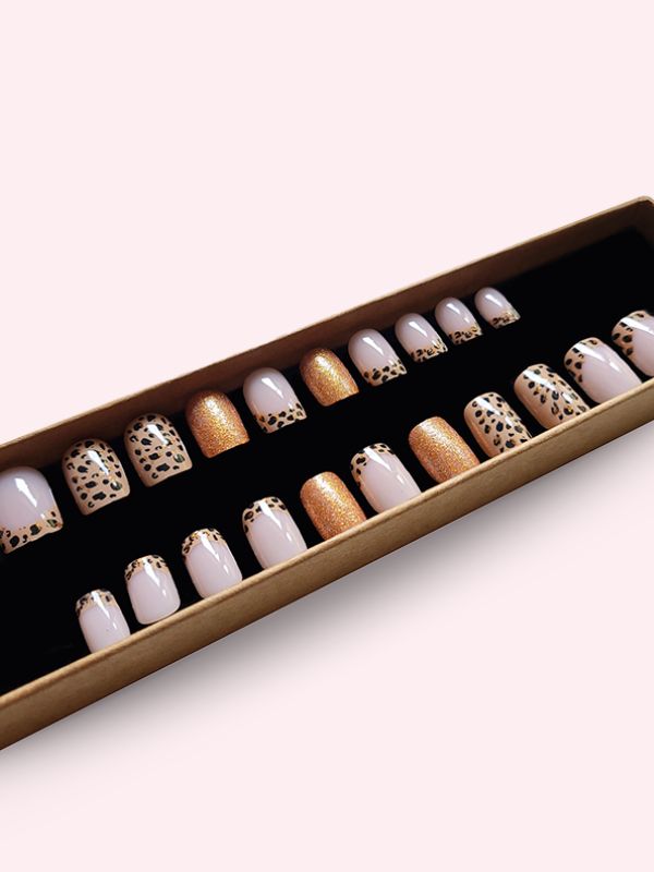 Faux ongles press-on Léopard Doré