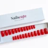 Rouge Intense, faux ongles press-on rouges brillants unis en forme carrée élégante